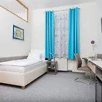Hradbova Old Town & Hotel Košice