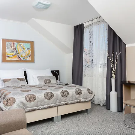 Hradbova Old Town & קושיצה