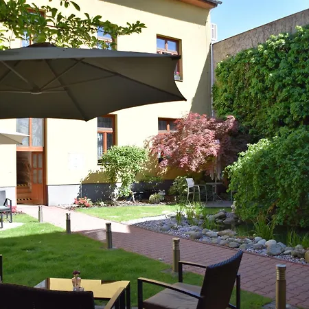 מלון Hradbova Old Town & קושיצה