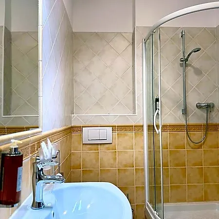 Hradbova Old Town & 3* Koszyce