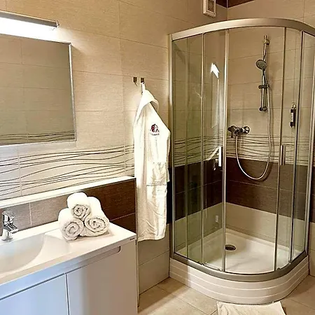 Hradbova Old Town & Hotel 3*
