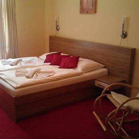 Hradbova & Hotel Košice