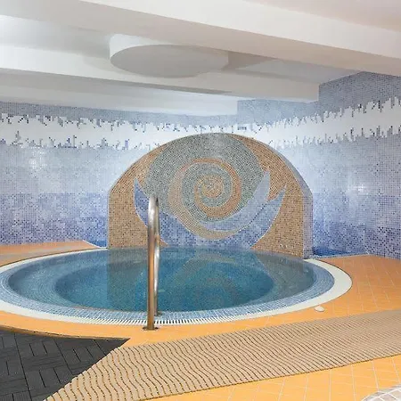 Hotel Hradbova & 3*