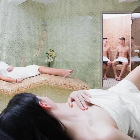 Hotel Hradbova &