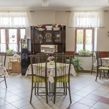 Hradbova Old Town & 3*